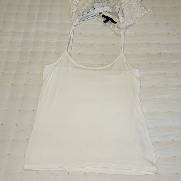 White House Black Market Lace Blouse Women's S | Cream | Cap Sleeve | EUC - Picture 8 of 14